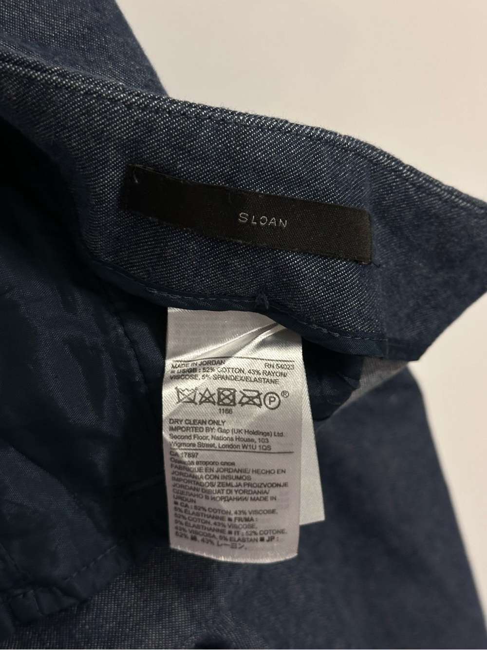 Banana Republic Chambray Blue Sloan Fit Sailor Pants with Gold Buttons Sz 6 - Picture 13 of 13